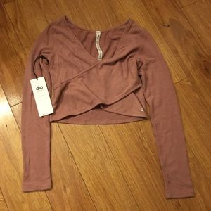 Alo Yoga Rosewater Amelia Luxe Crop Top NWT!!
